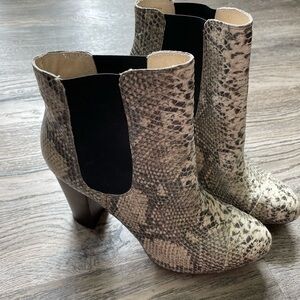 Juicy Couture Women’s Snakeskin Heeled Booties, size 10